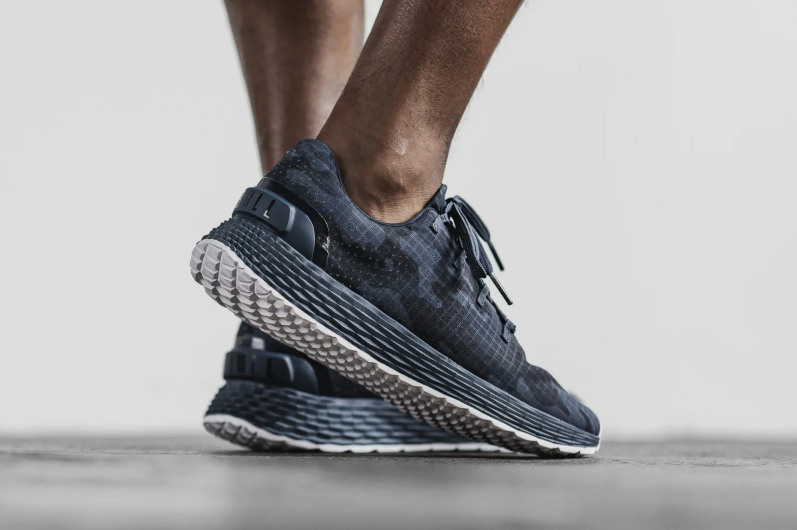 NOBULL Ripstop Runner - Image 4